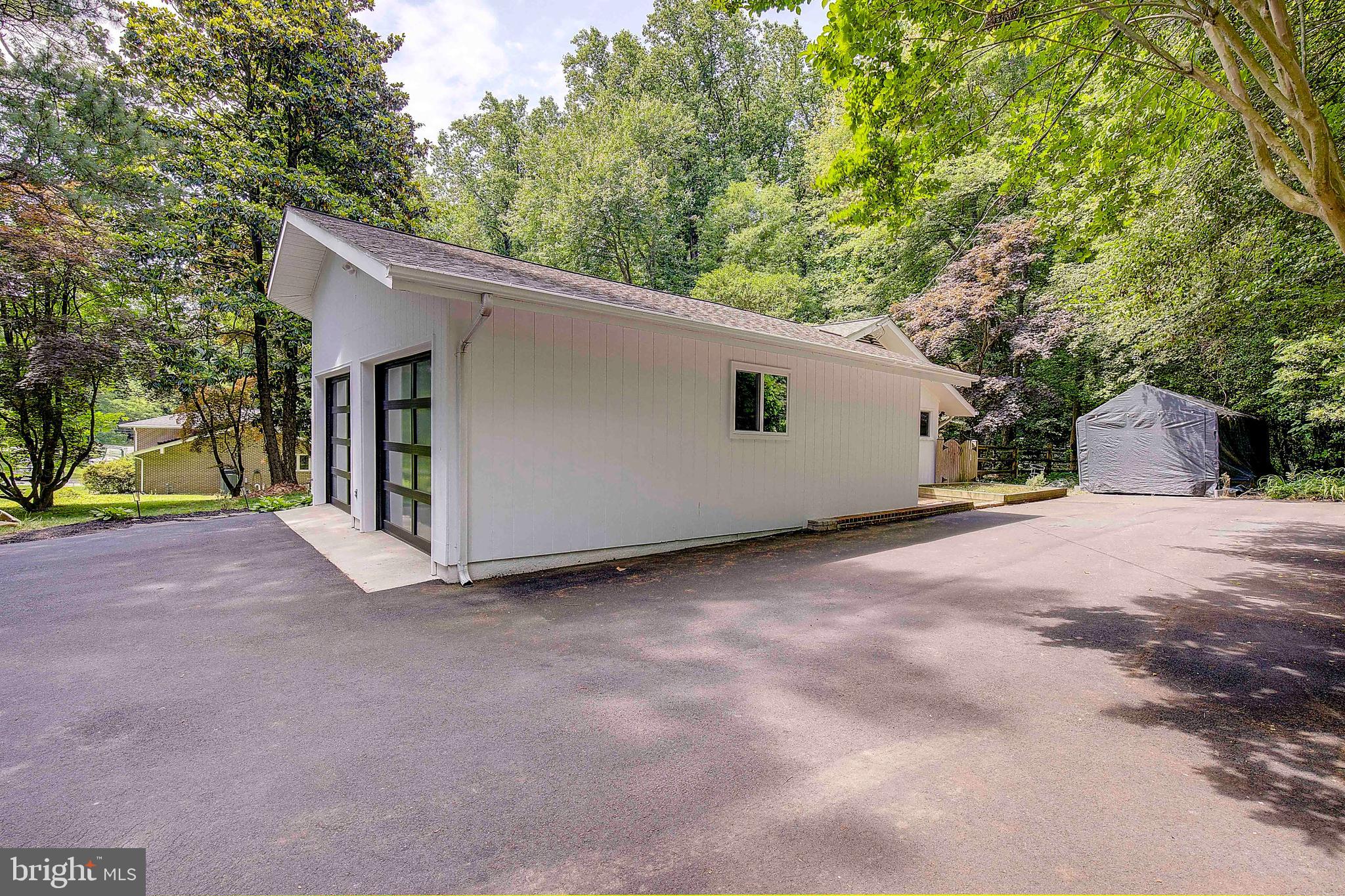 1668 Winchester Road Annapolis, MD 21409 - Photo 6 of 44 Side