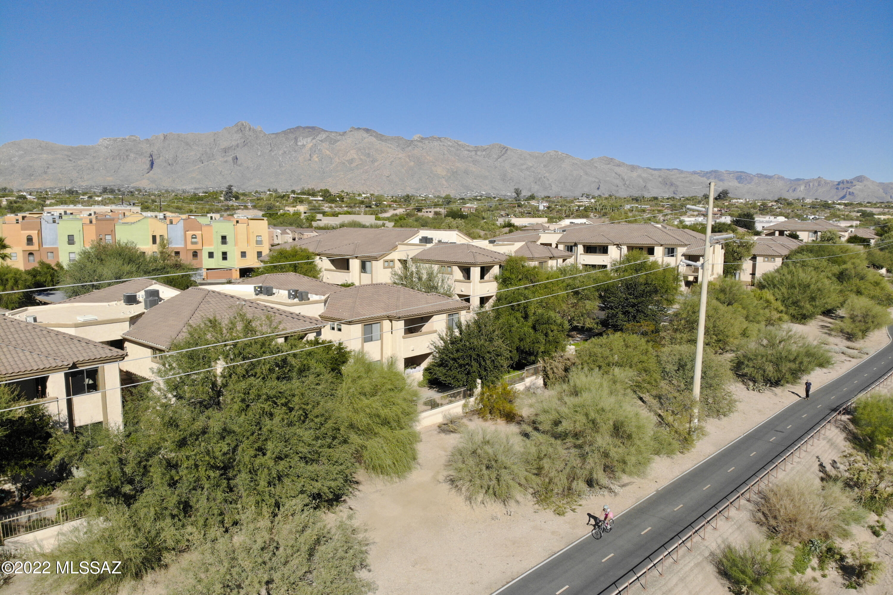 2550 East River Road, Unit 21105 Tucson, AZ 85718 - Photo 4 of 24