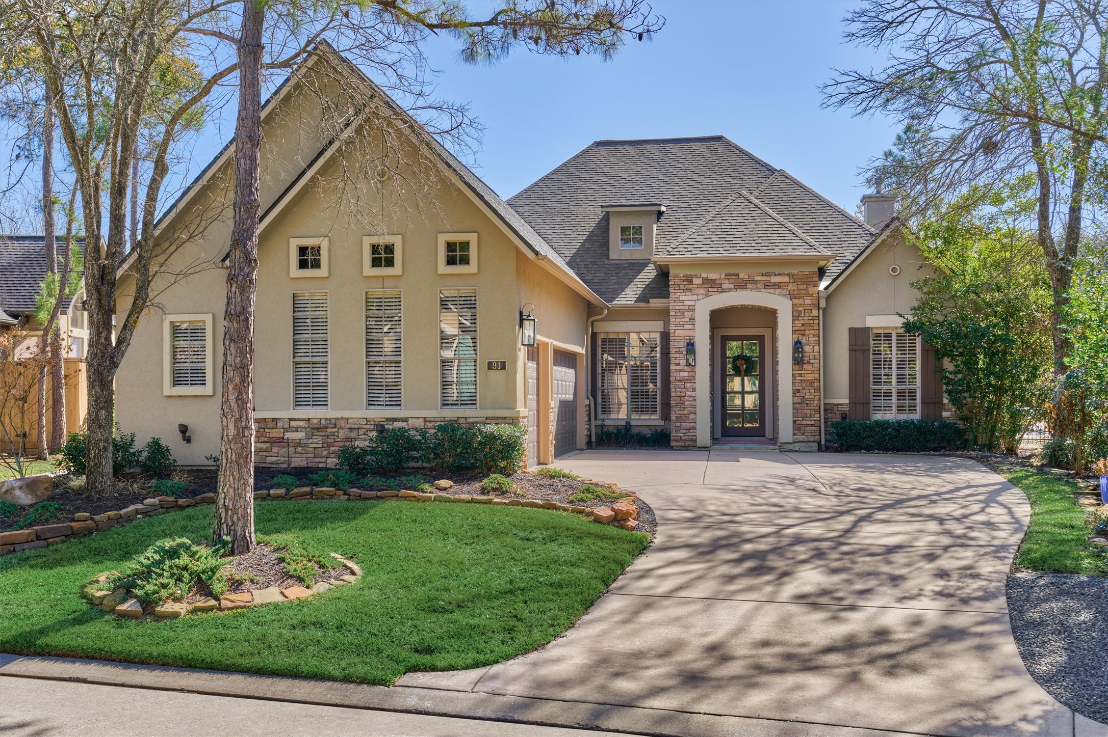 91 West Racing Cloud Court The Woodlands, TX 77381 - Photo 41 of 47 Welcome home to 91 W. Racing Cloud Court!