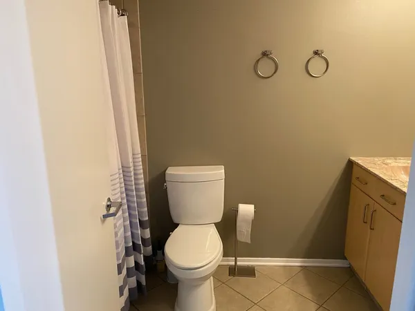 $3,800 | 330 North Jefferson Street, Unit 1305, Chicago, IL 60661
