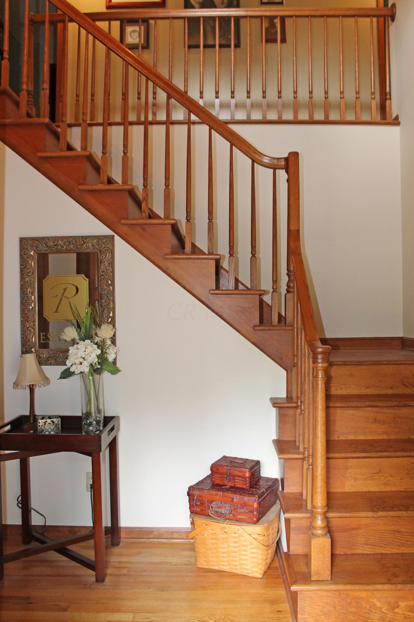 1200 Carriage Road Powell, OH 43065 - Photo 7 of 34 Gallery Image 7