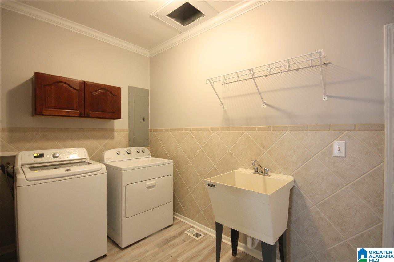 3859 South Shades Crest Road Birmingham, AL 35244 - Photo 23 of 45