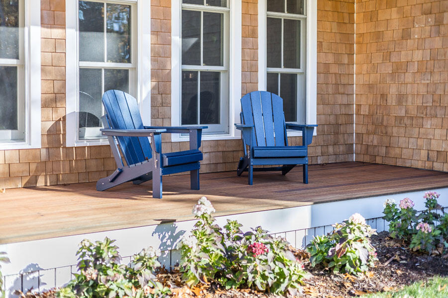 280 Ice Valley Road Osterville, MA 02655 - Photo 4 of 45 a view of a patio with table and chairs and potted plants