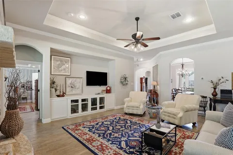 $510,000 | 627 Sugartree Drive, Lipan, TX 76462