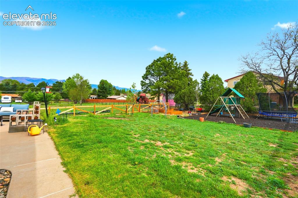 1912 Shrider Road Colorado Springs, CO 80920 - Photo 41 of 47
