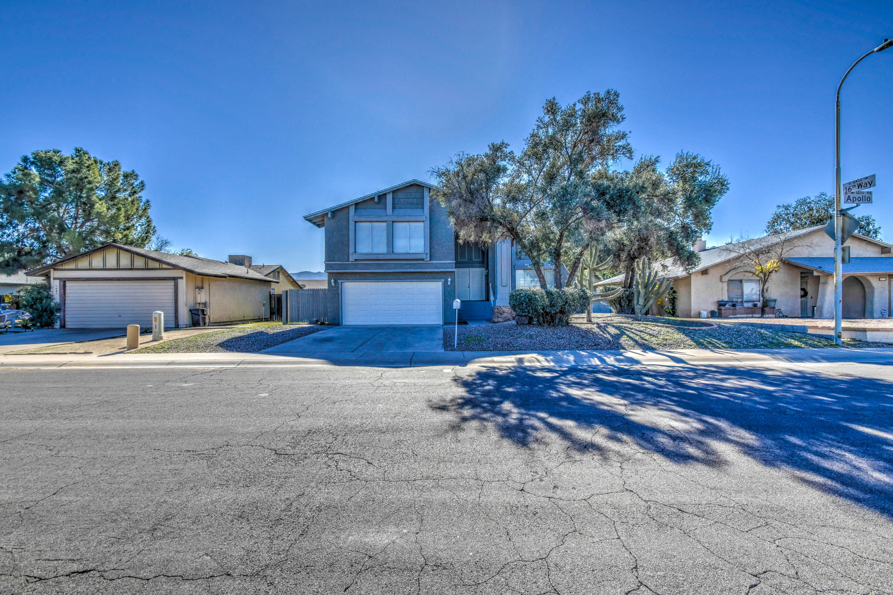 1635 East Apollo Road Phoenix, AZ 85042 - Photo 3 of 56 front 3