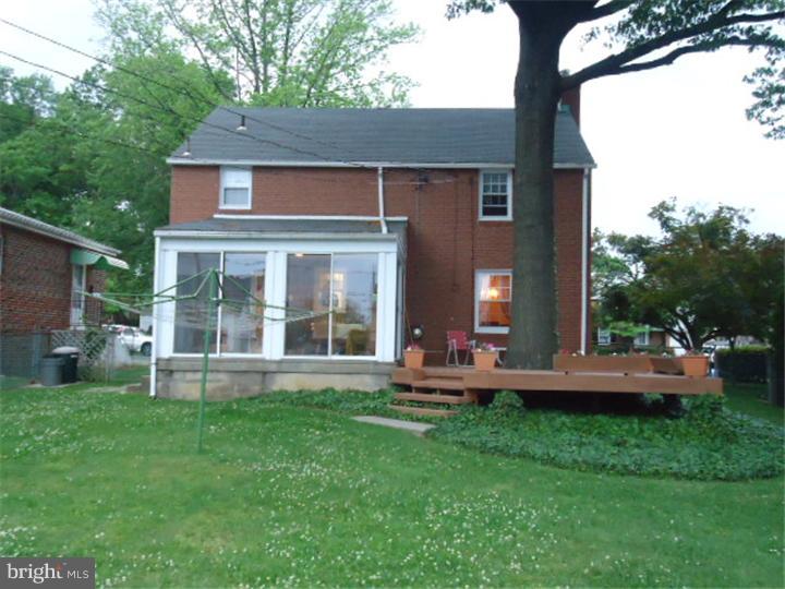 8015 Bridle Road Philadelphia, PA 19111 - Photo 13 of 13 Exterior Back