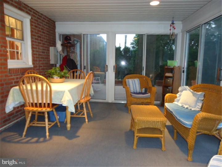 8015 Bridle Road Philadelphia, PA 19111 - Photo 7 of 13 Gallery Image 7