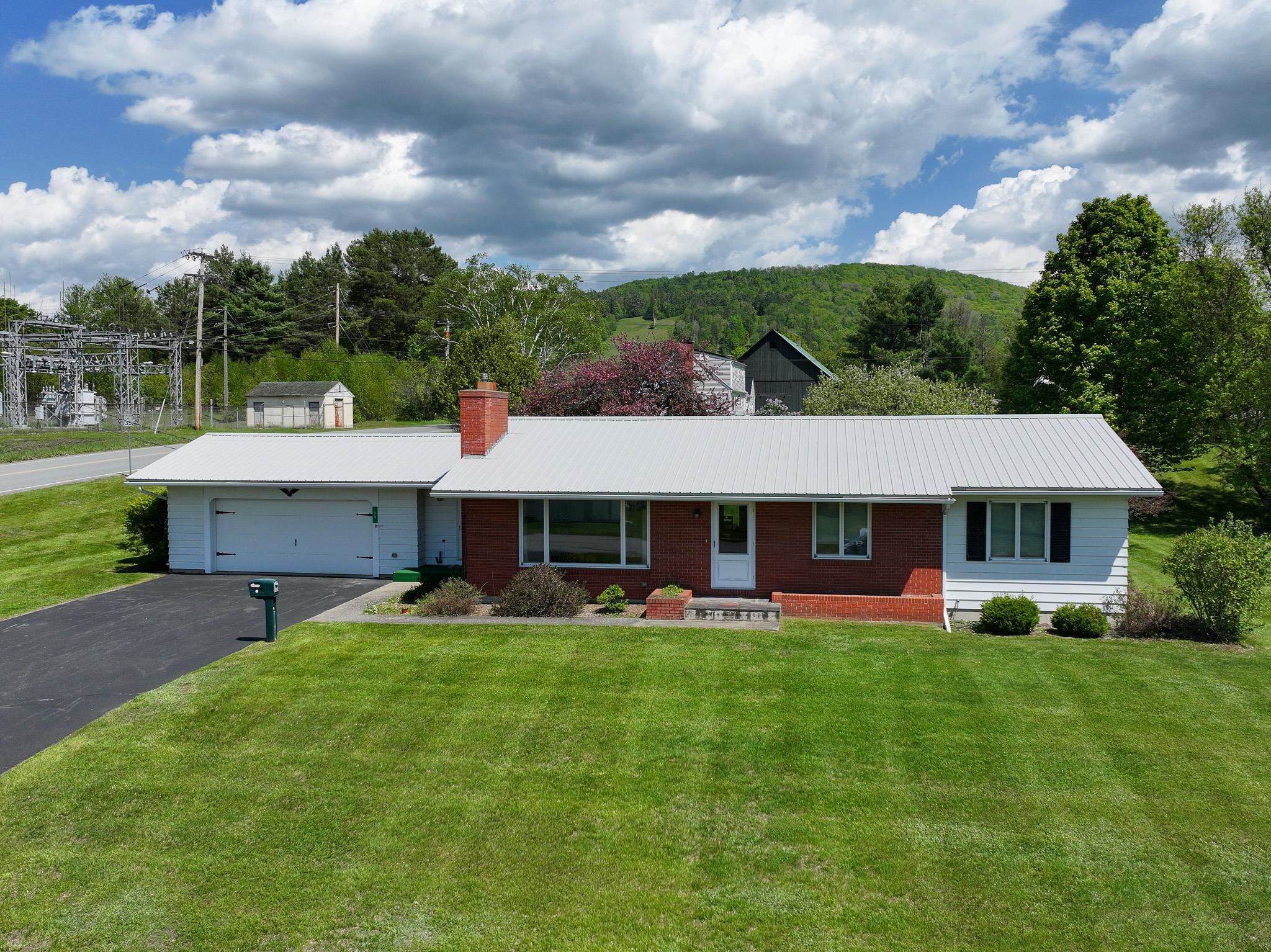 19 Smiths Road Lyndon, VT 05851 - Photo 5 of 40