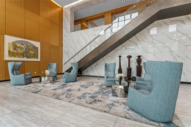 $1,698,000 | 100 Garvies Point Road, Unit 1309, Glen Cove, NY 11542