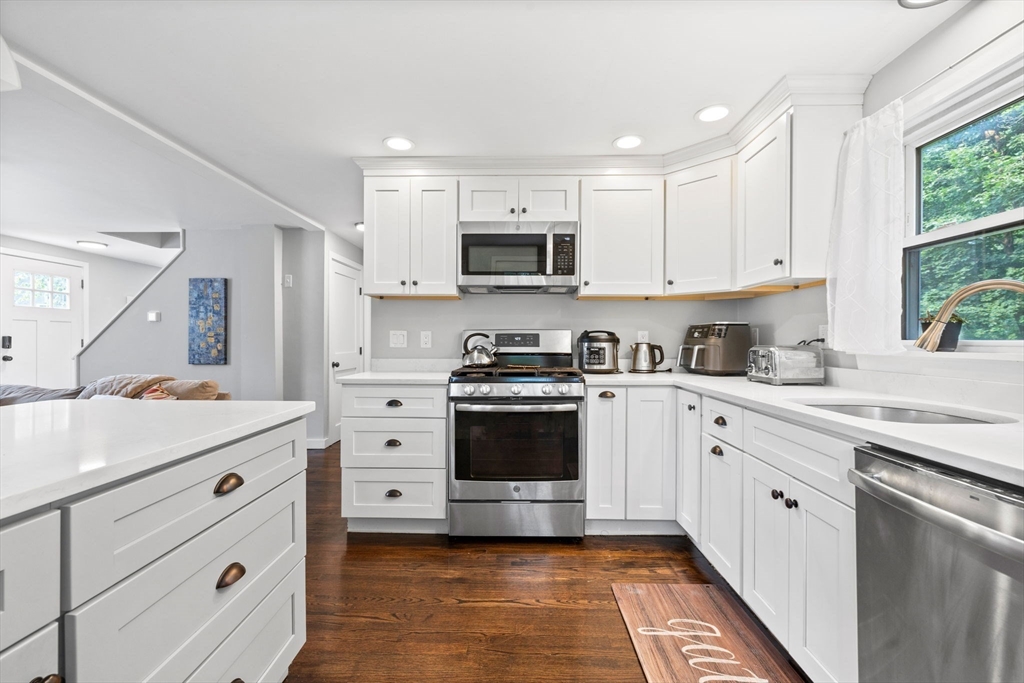 37R Park Road Ashland, MA 01721 - Photo 1 of 33 Gallery Image 1