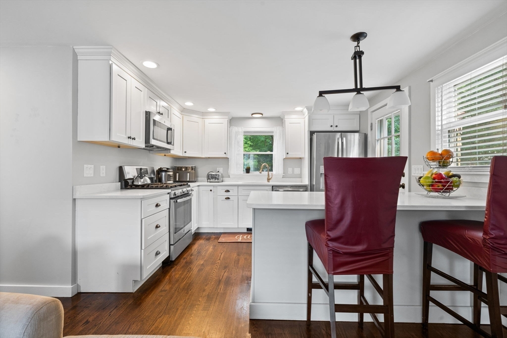 37R Park Road Ashland, MA 01721 - Photo 4 of 33 Gallery Image 4
