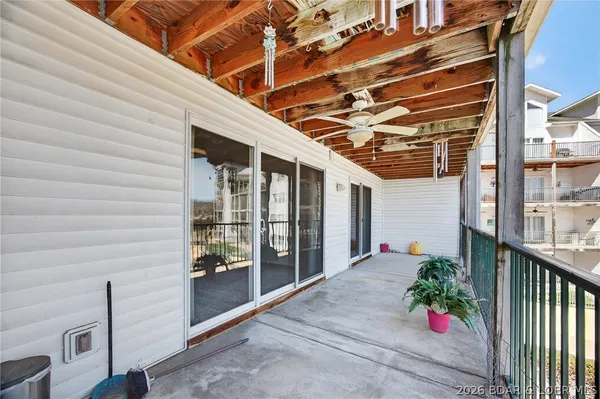 $272,500 | 364 Cedar Heights Drive, Unit 3B, Camdenton, MO 65020