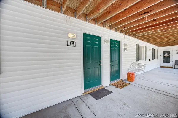 $272,500 | 364 Cedar Heights Drive, Unit 3B, Camdenton, MO 65020