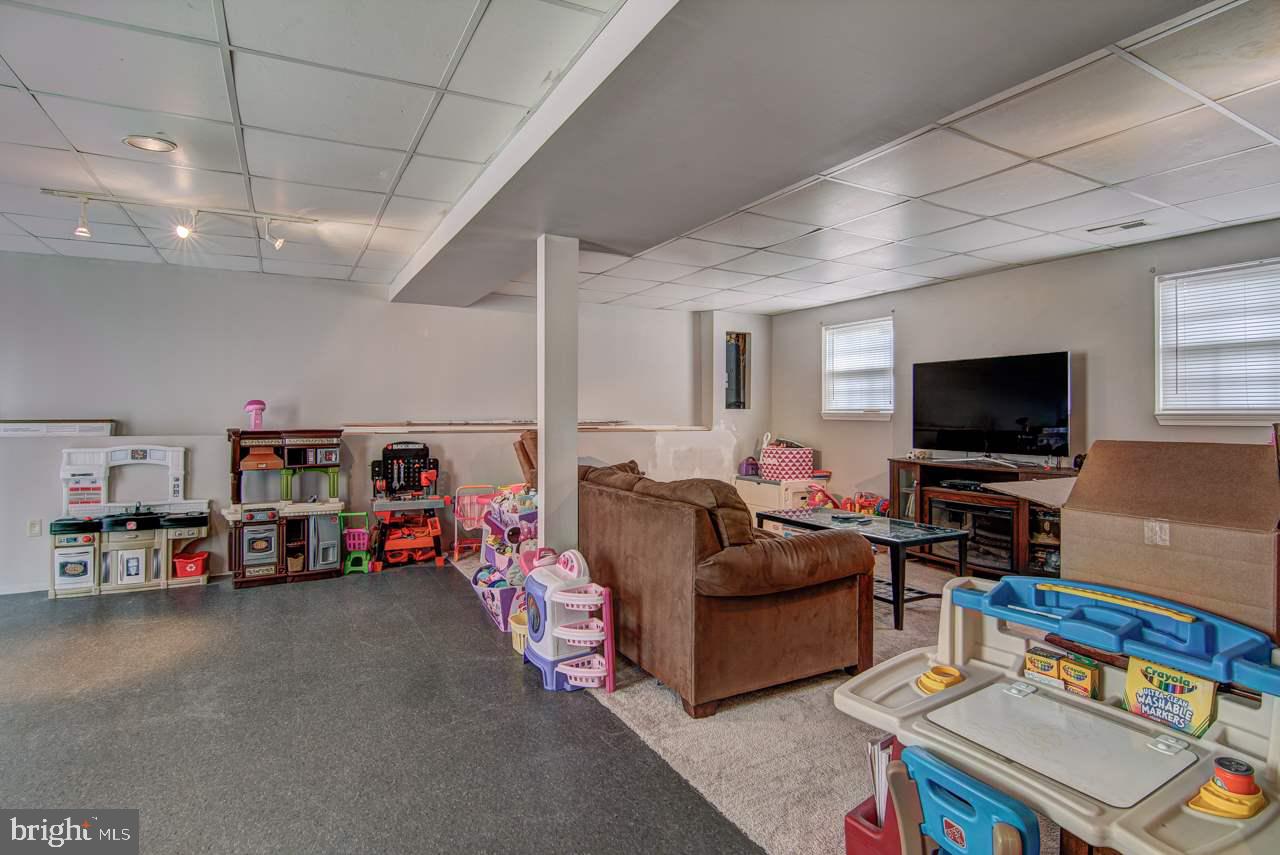 85 Cypress Point Road Felton, PA 17322 - Photo 15 of 25 Gallery Image 15