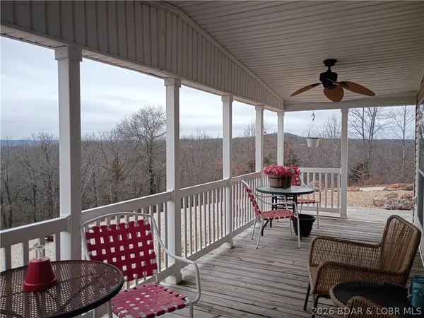 $434,900 | 71 Partee Lane, Sunrise Beach, MO 65079