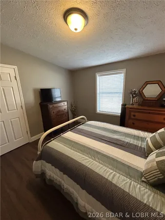 $434,900 | 71 Partee Lane, Sunrise Beach, MO 65079