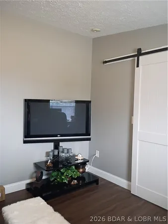 $434,900 | 71 Partee Lane, Sunrise Beach, MO 65079