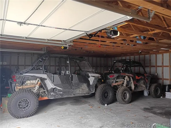 $434,900 | 71 Partee Lane, Sunrise Beach, MO 65079