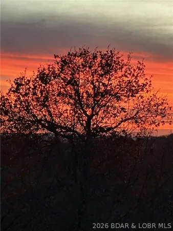 $434,900 | 71 Partee Lane, Sunrise Beach, MO 65079