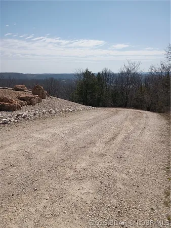 $434,900 | 71 Partee Lane, Sunrise Beach, MO 65079