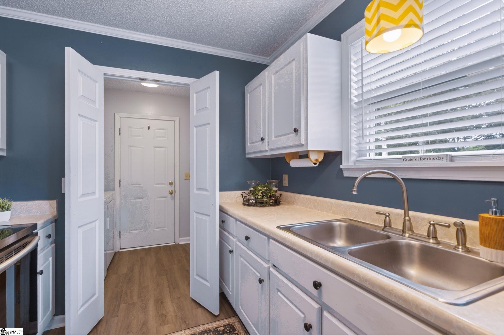 11 Rison Road Greenville, SC 29611 - Photo 14 of 37 Gallery Image 14
