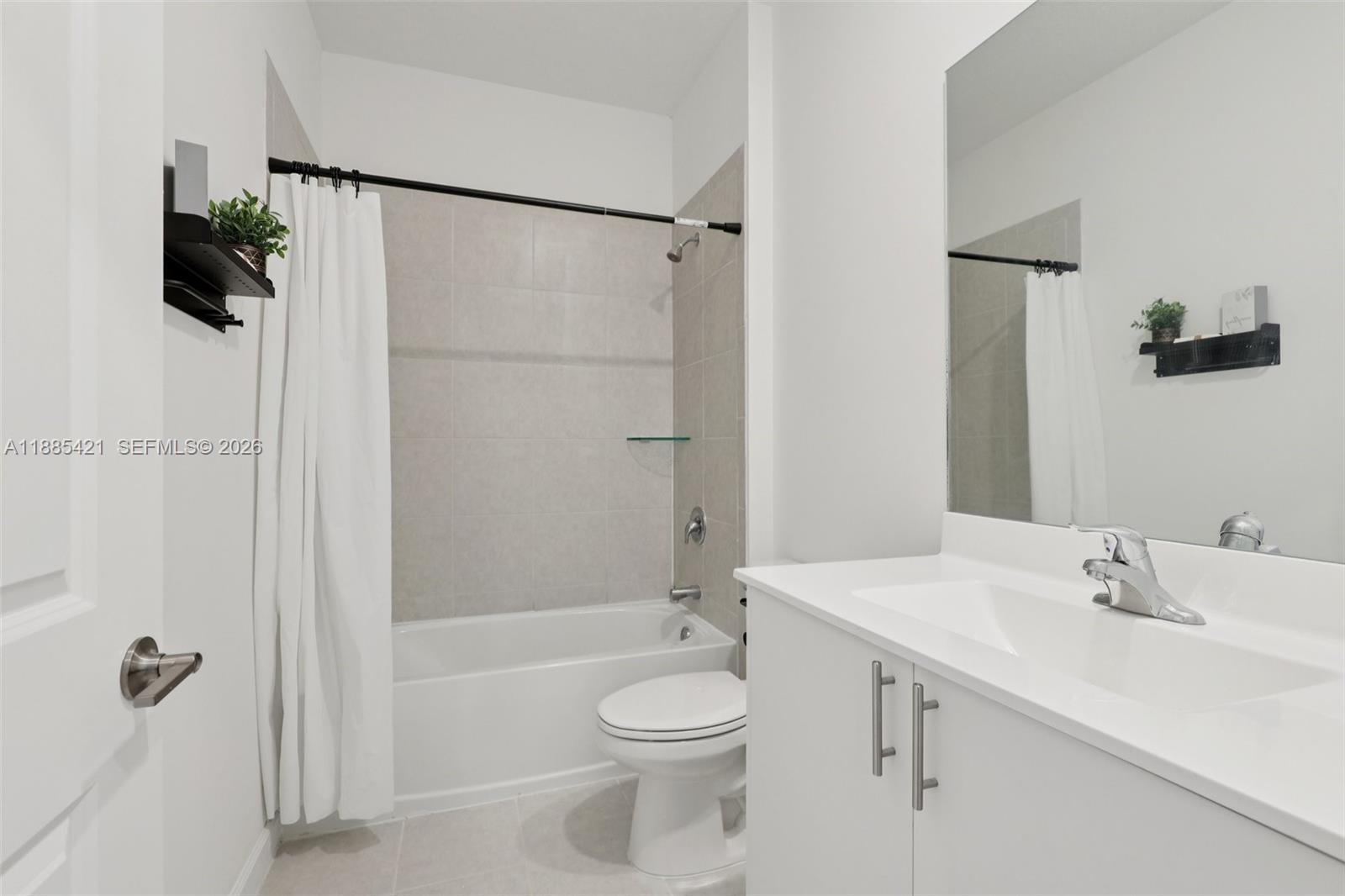 28639 Southwest 129th Court Homestead, FL 33033 - Photo 14 of 32