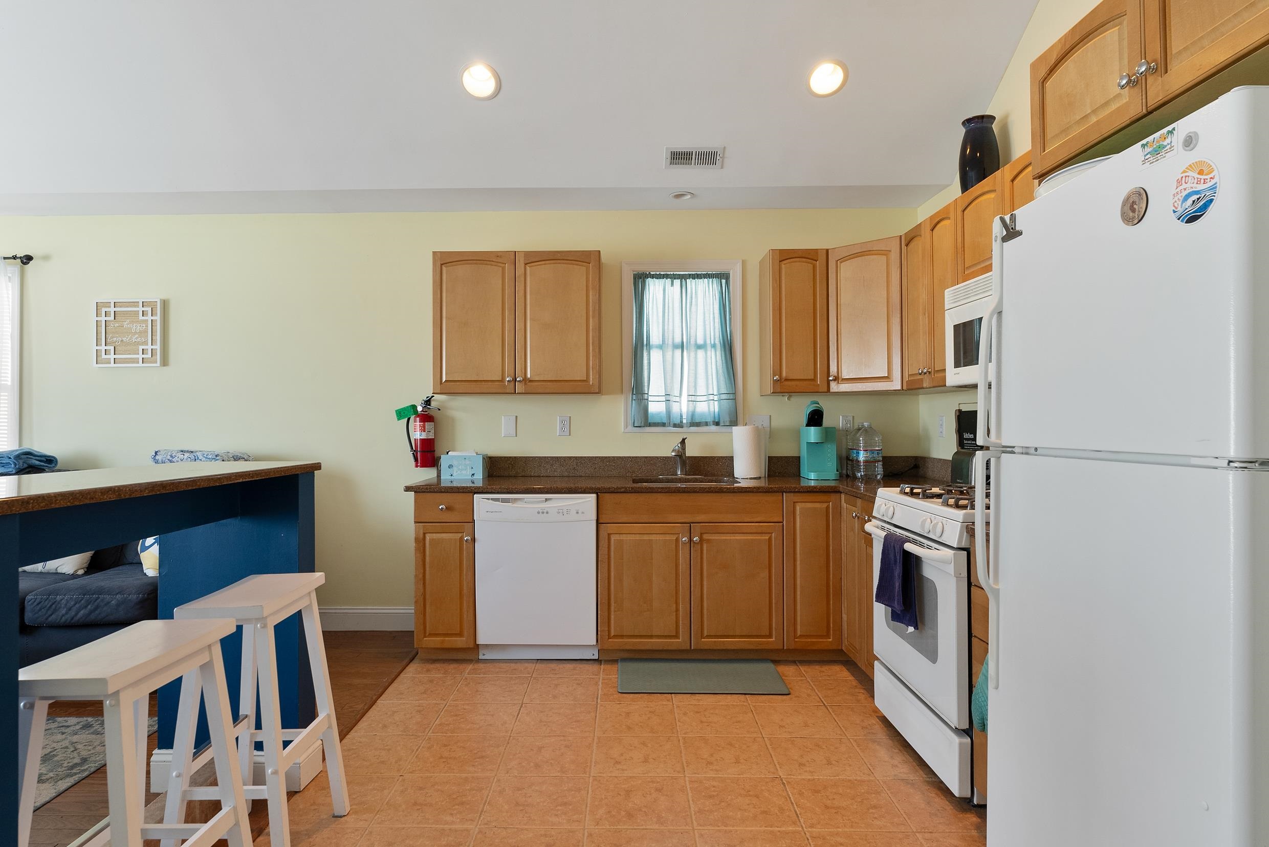 141 Rio Grande Avenue, Unit 201 Wildwood, NJ 08260 - Photo 7 of 29