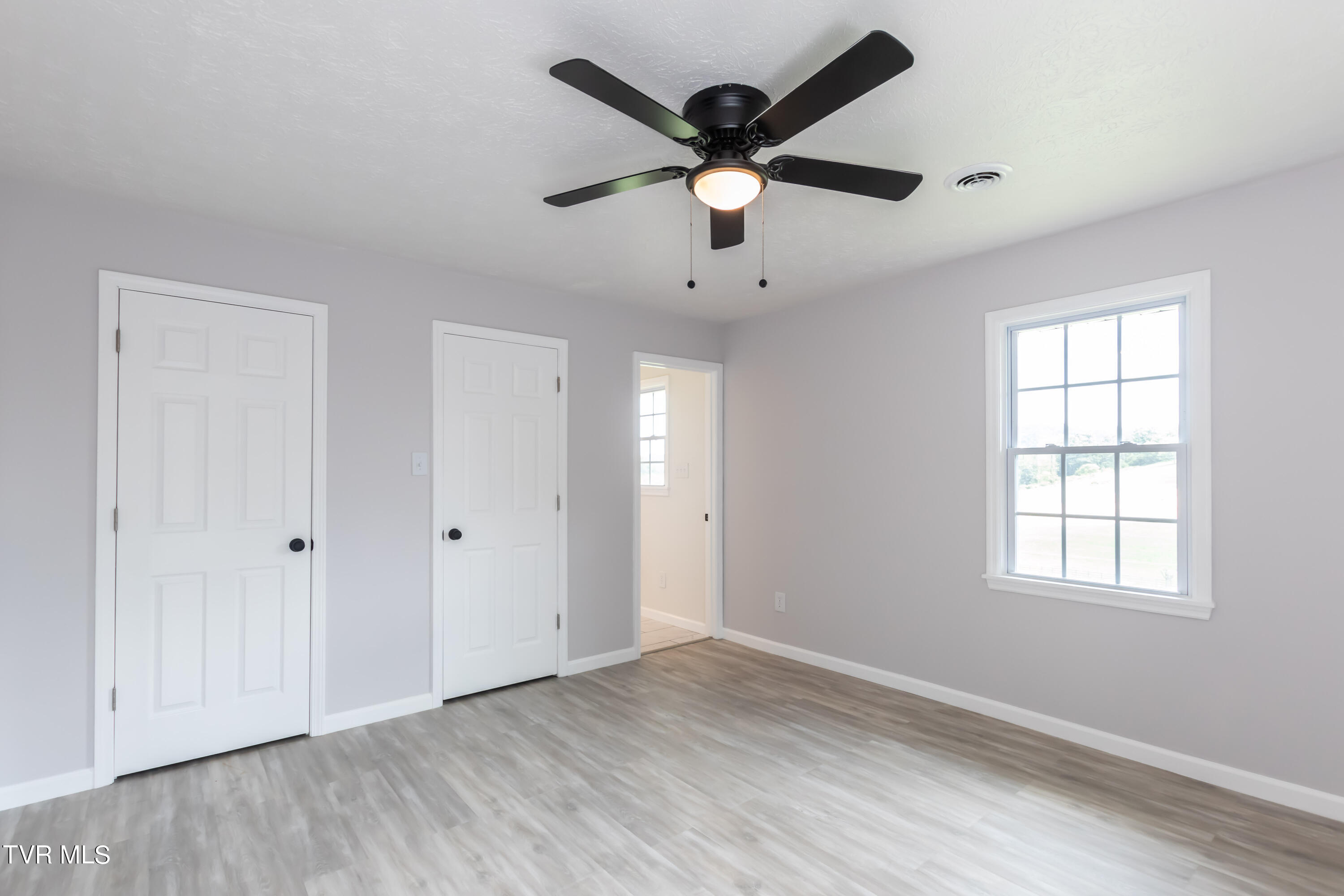 22067 Appleton Drive Bristol, VA 24202 - Photo 17 of 49 Appleton-36