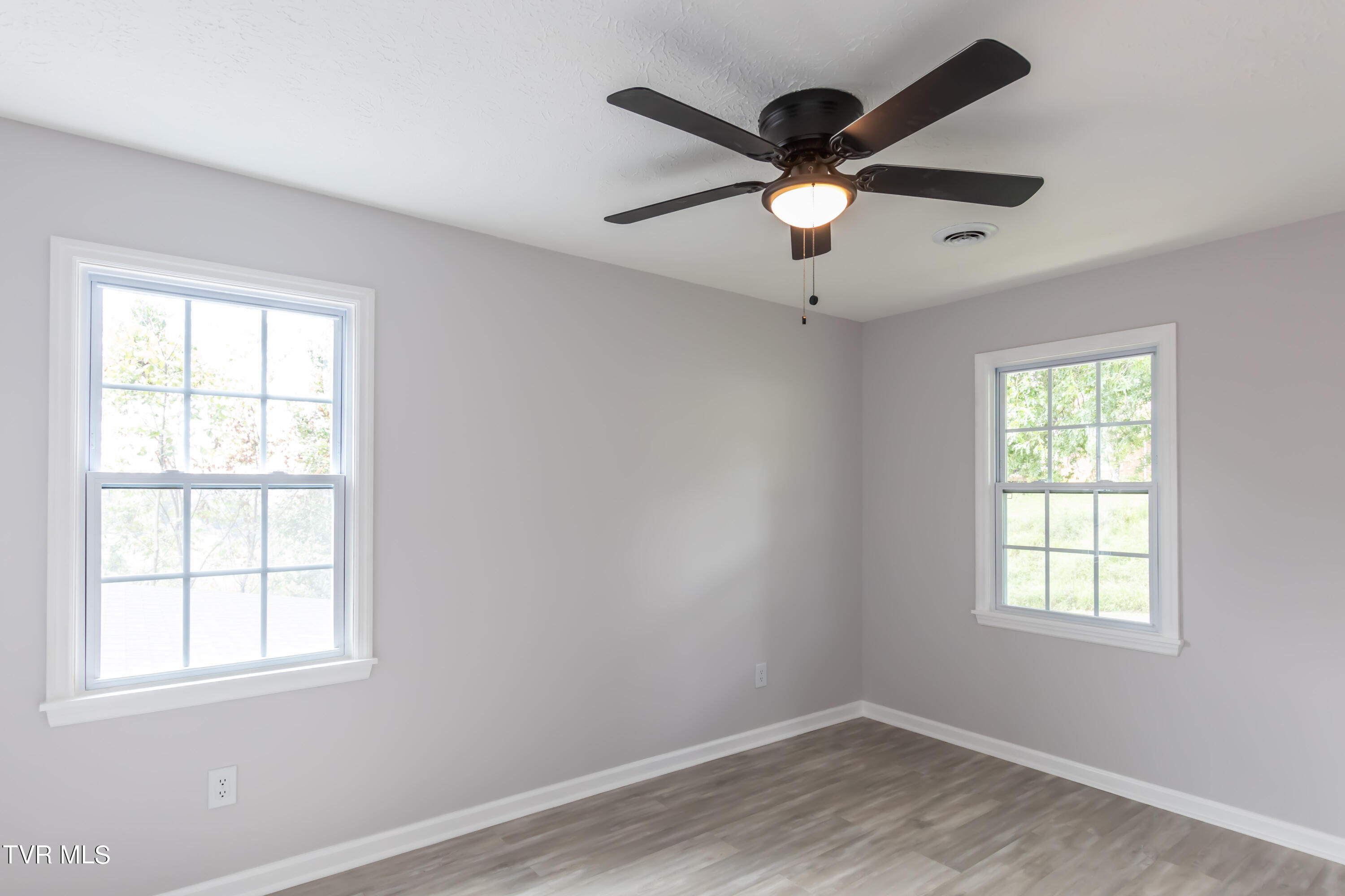 22067 Appleton Drive Bristol, VA 24202 - Photo 18 of 49 Appleton-34