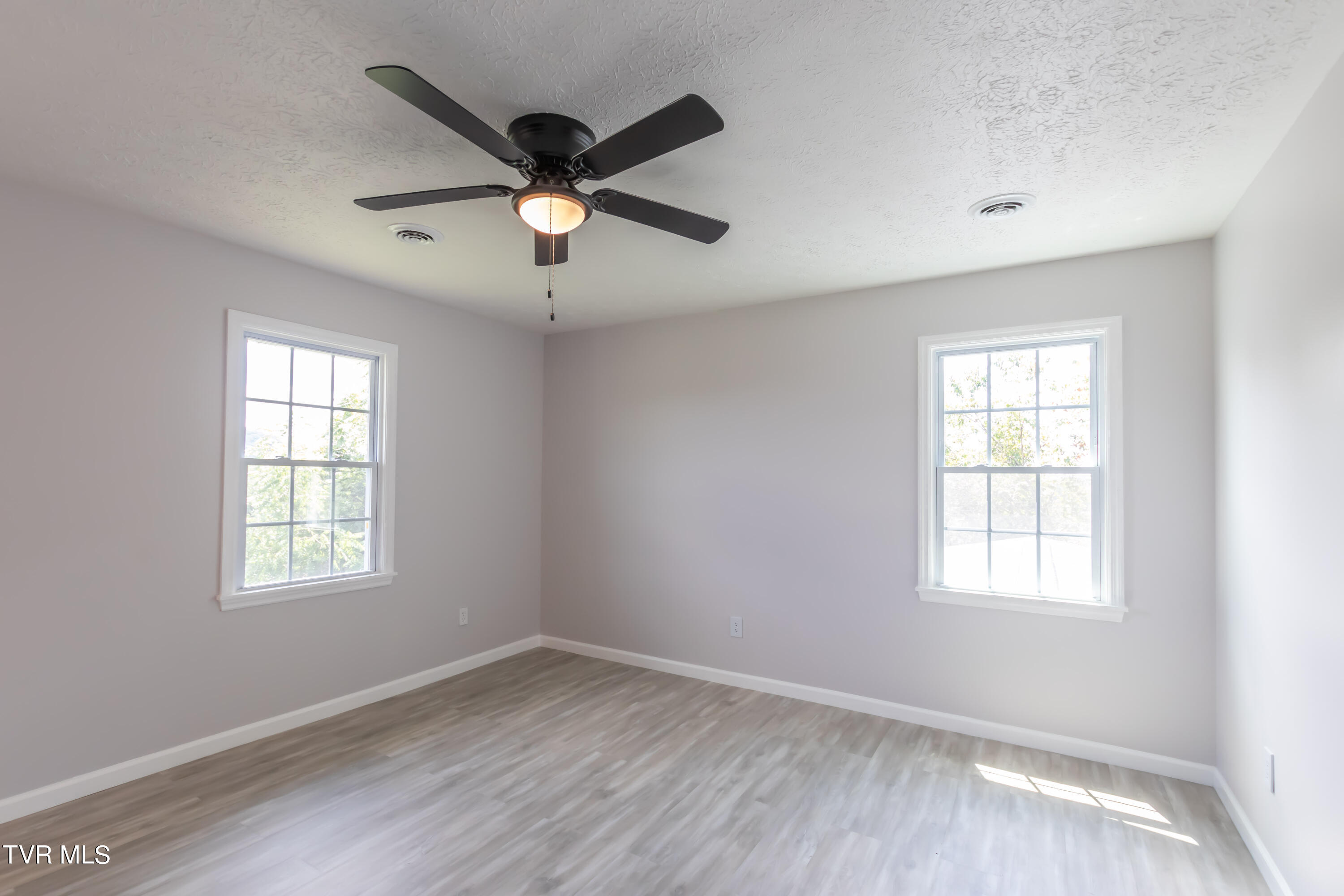 22067 Appleton Drive Bristol, VA 24202 - Photo 26 of 49 Appleton-30