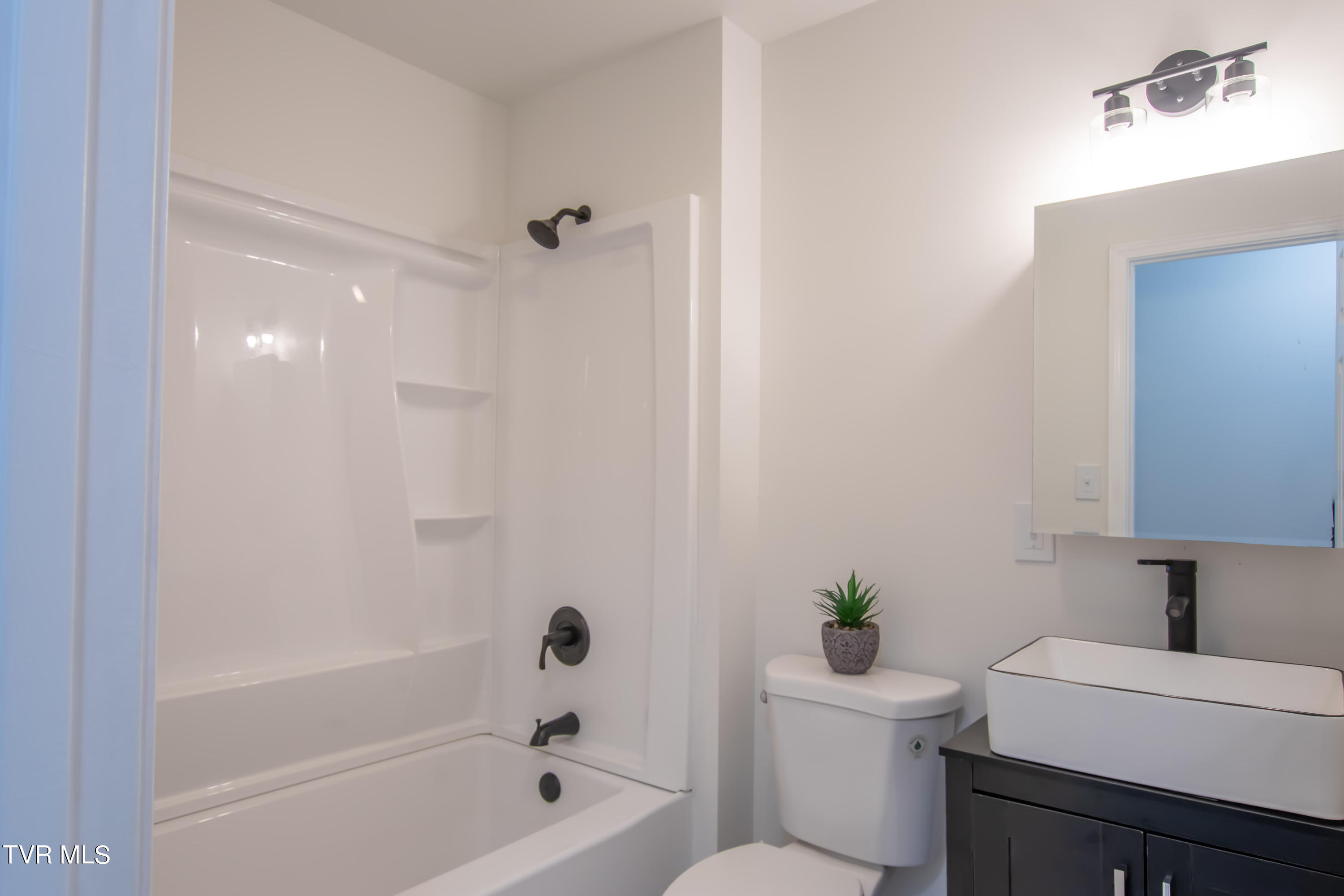 22067 Appleton Drive Bristol, VA 24202 - Photo 28 of 49 Appleton-26