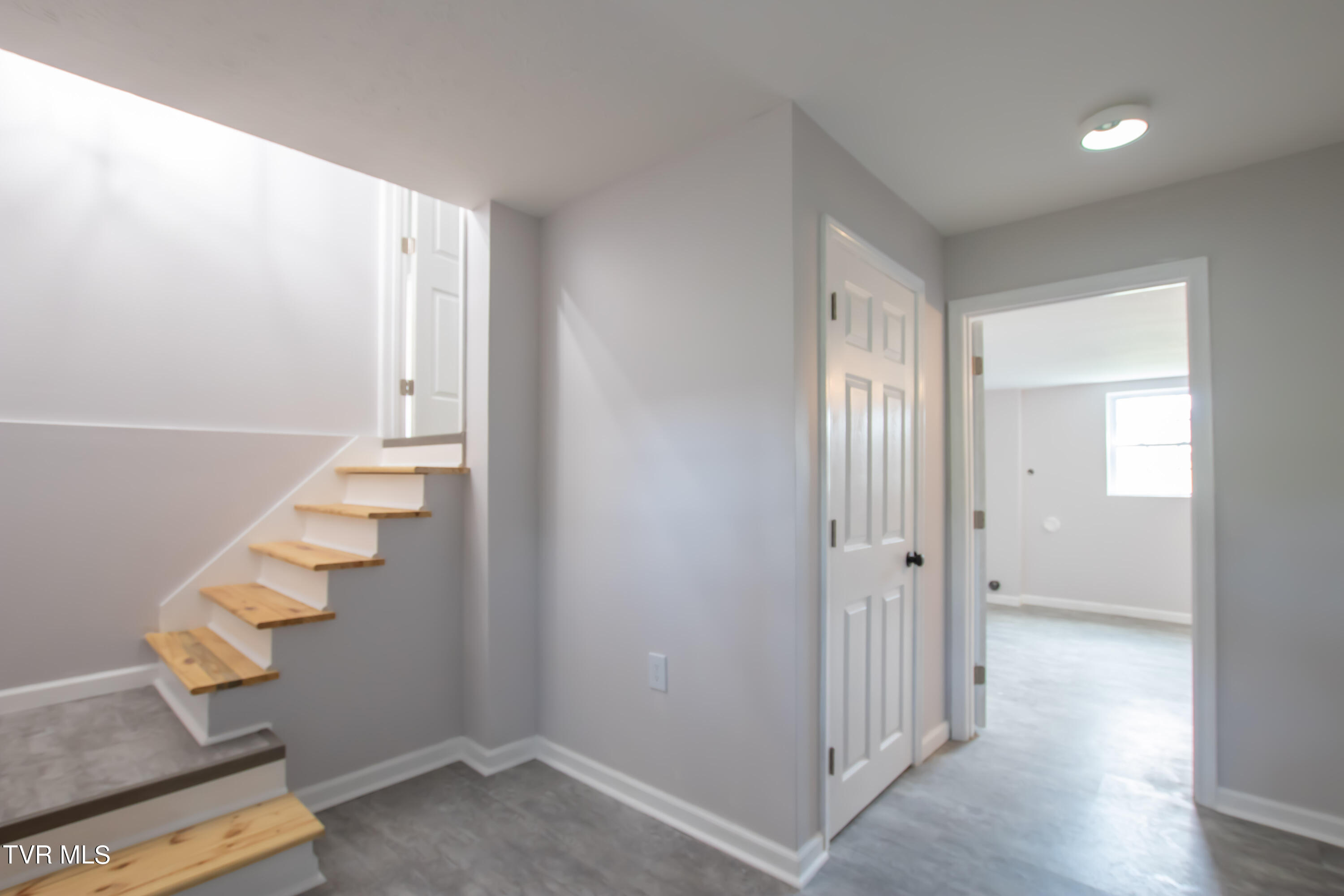 22067 Appleton Drive Bristol, VA 24202 - Photo 30 of 49 Appleton-37