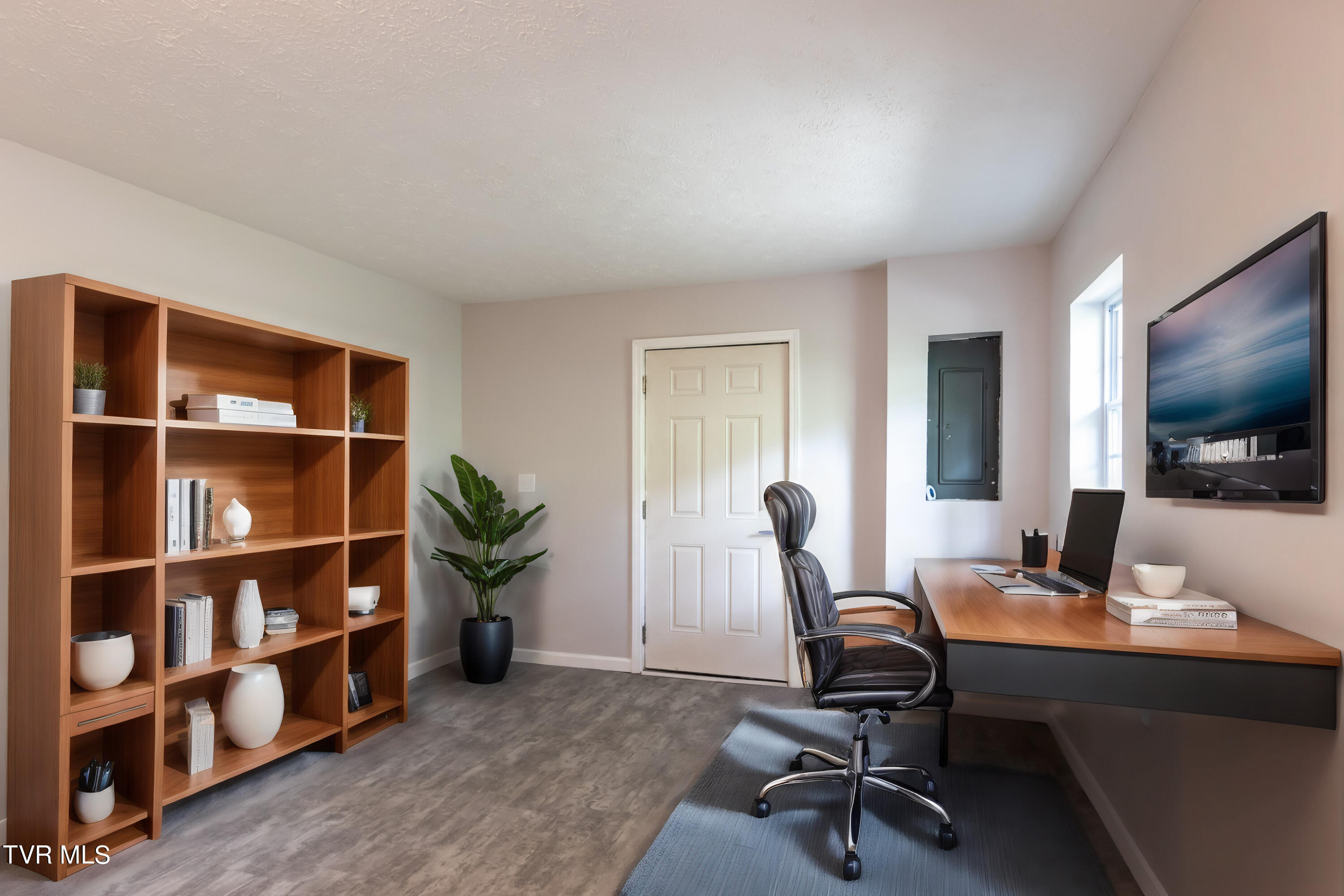 22067 Appleton Drive Bristol, VA 24202 - Photo 31 of 49 OFFICE