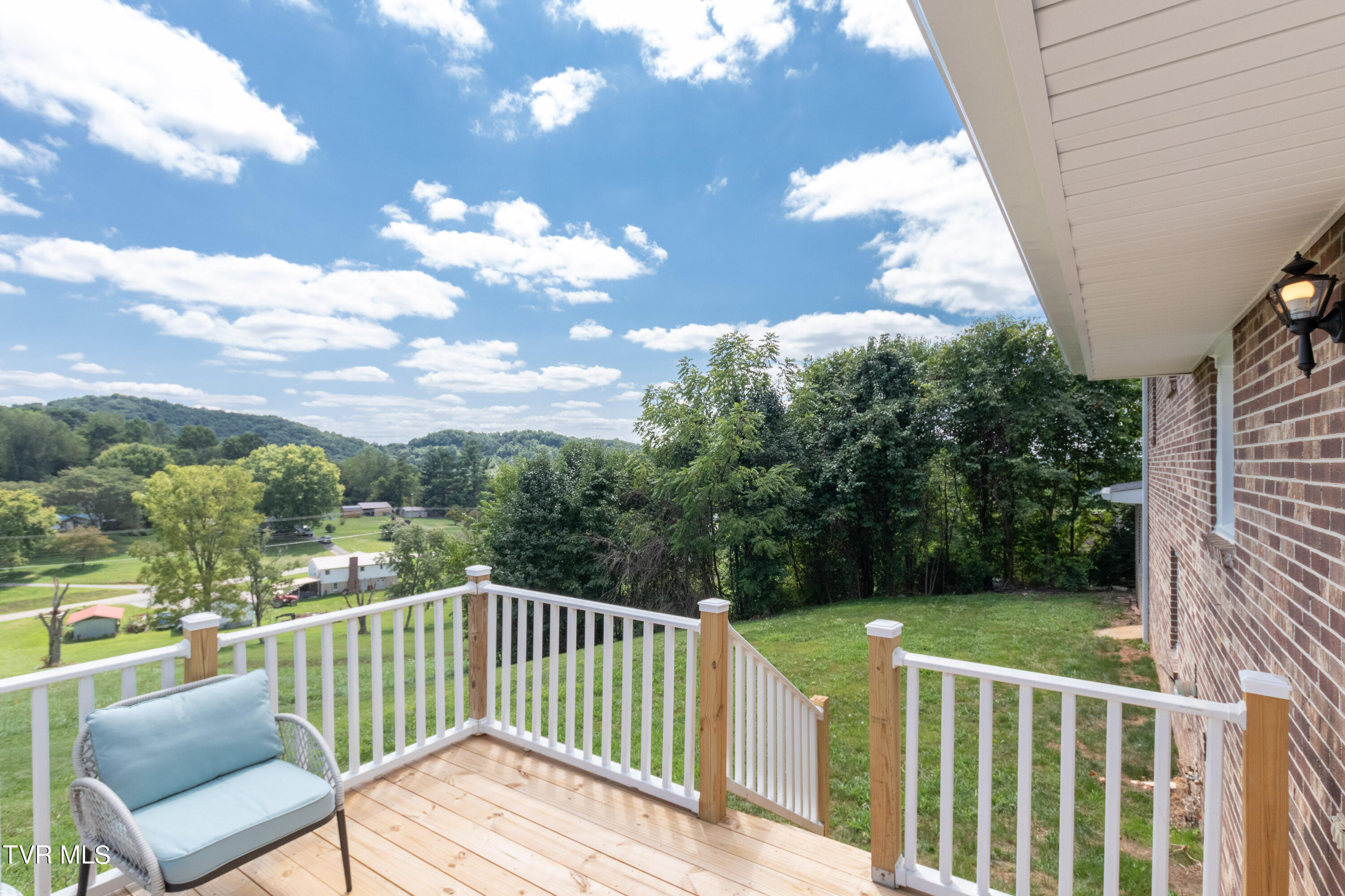 22067 Appleton Drive Bristol, VA 24202 - Photo 40 of 49 Appleton-13