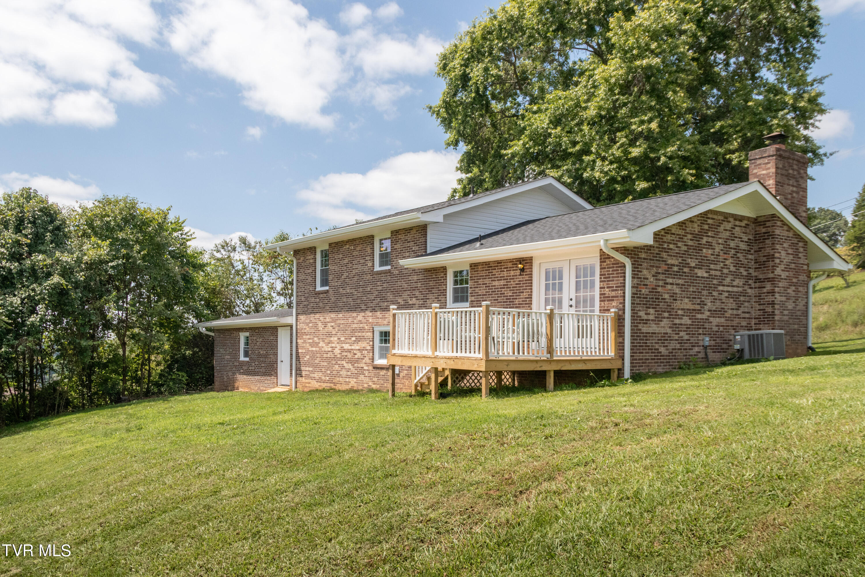 22067 Appleton Drive Bristol, VA 24202 - Photo 43 of 49 Appleton-9