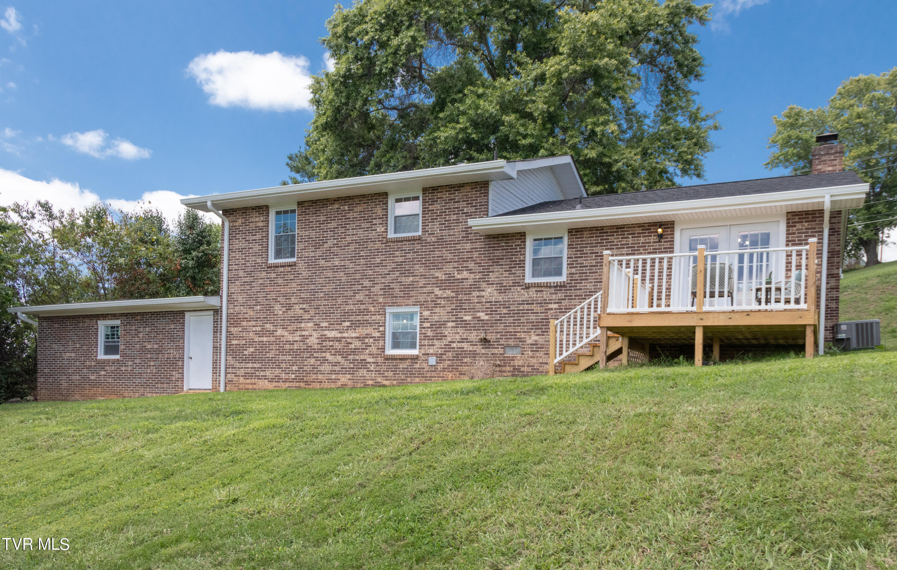 22067 Appleton Drive Bristol, VA 24202 - Photo 45 of 49 Appleton-11