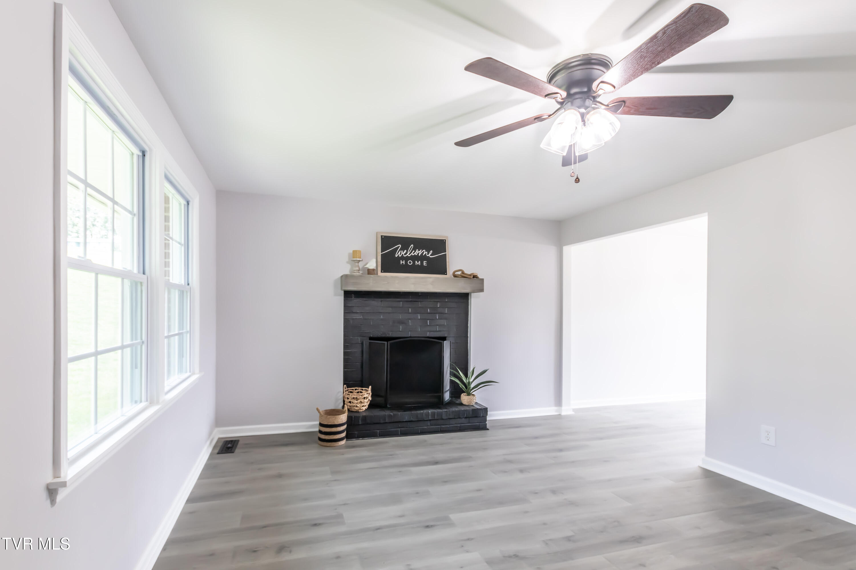 22067 Appleton Drive Bristol, VA 24202 - Photo 6 of 49 Appleton-24