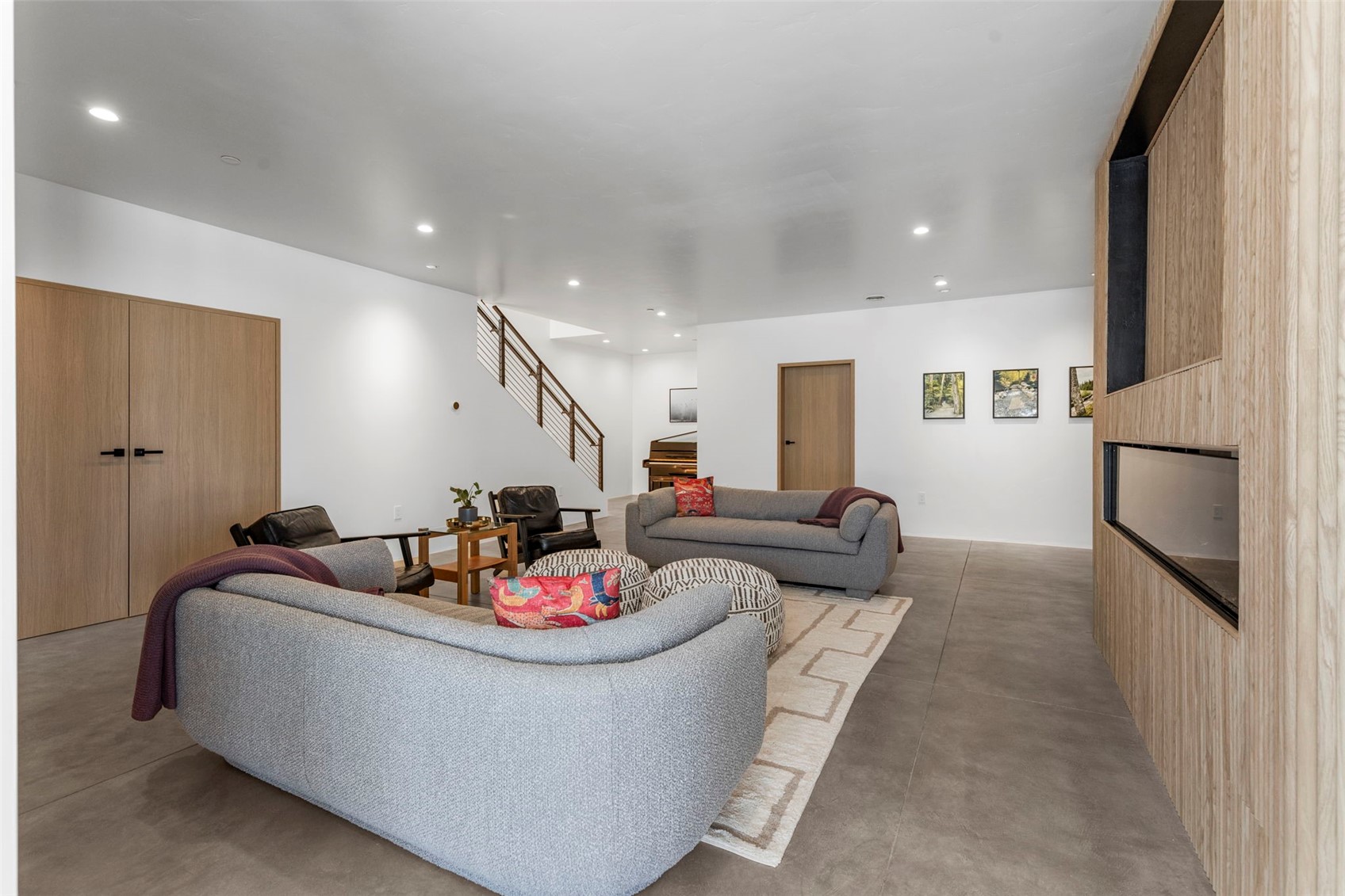 149 Game Trail Road Silverthorne, CO 80498 - Photo 27 of 49 Living room with concrete floors