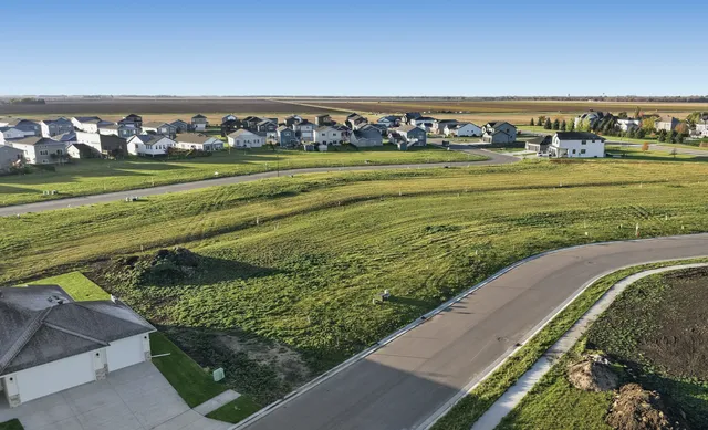 $62,500 | 4814 4th Street South, Moorhead, MN 56560