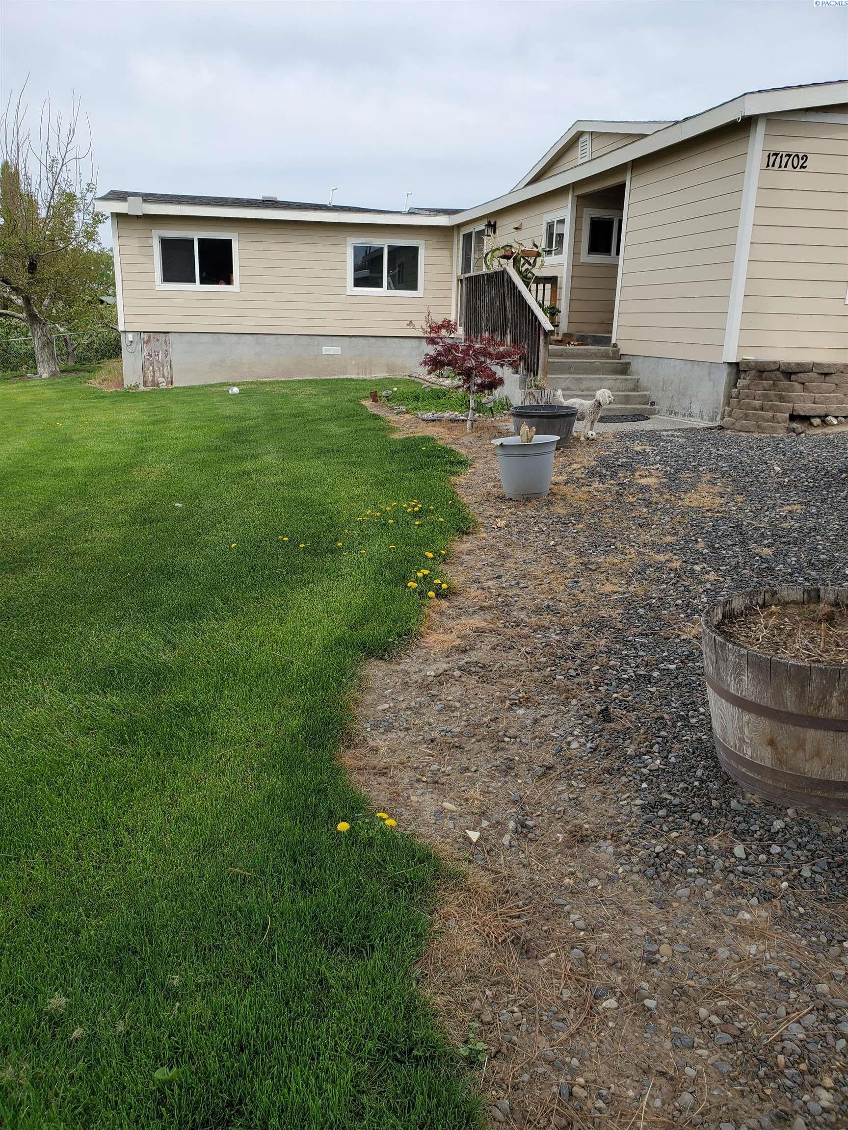 171702 Olsen Road Grandview, WA 98930 - Photo 3 of 32 Gallery Image 3