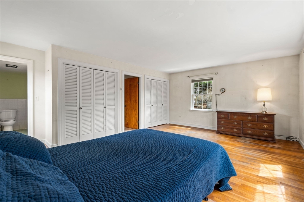 69 Kenneth Road Marblehead, MA 01945 - Photo 19 of 30