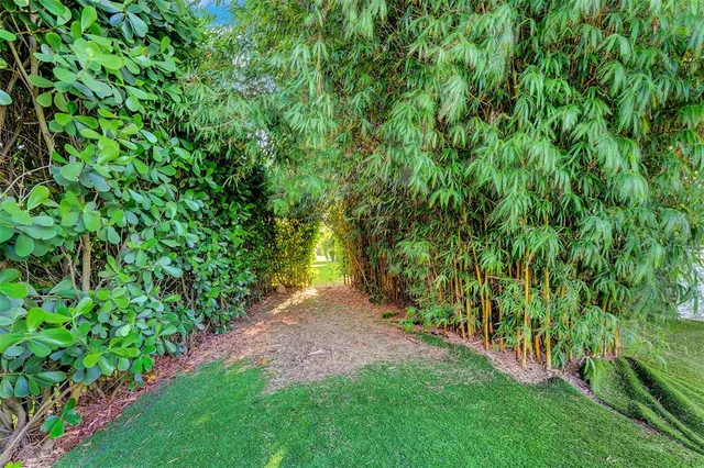 $1,850,000 | 8766 South Miralago Way, Parkland, FL 33076