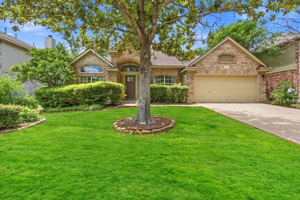 $3,950 | 5021 McDade Drive, Austin, TX 78735