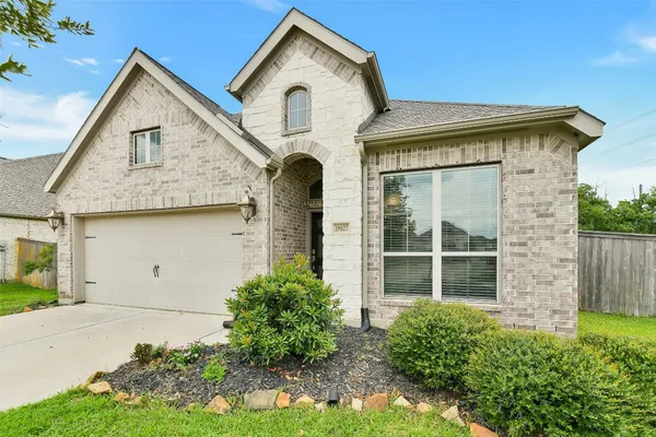 $2,500 | 19827 Bronze Spur Court, Tomball, TX 77377