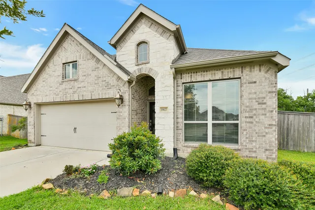 $2,700 | 19827 Bronze Spur Court, Tomball, TX 77377