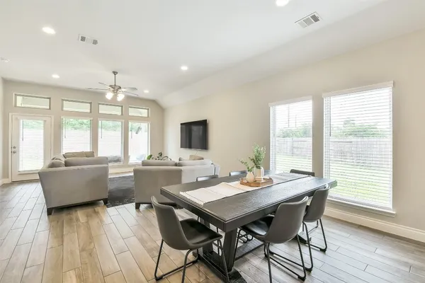 $2,500 | 19827 Bronze Spur Court, Tomball, TX 77377