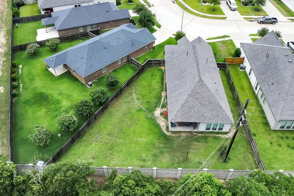 $2,500 | 19827 Bronze Spur Court, Tomball, TX 77377