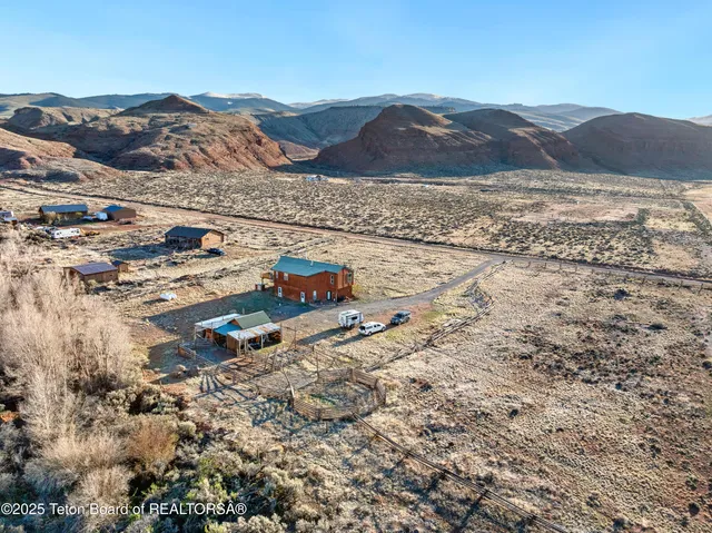 $525,000 | 8 Red Creek Lane, Dubois, WY 82513