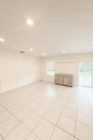 $2,600 | 1963 Southwest Import Drive, Port St. Lucie, FL 34953